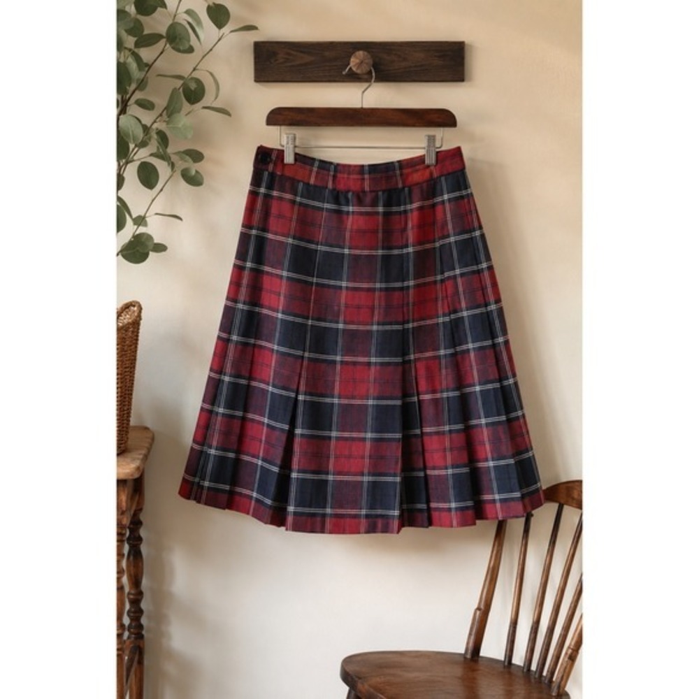Plaid Kilt School Girl Made in Canada Pleated Academia Preppy Size M Skirt‎
